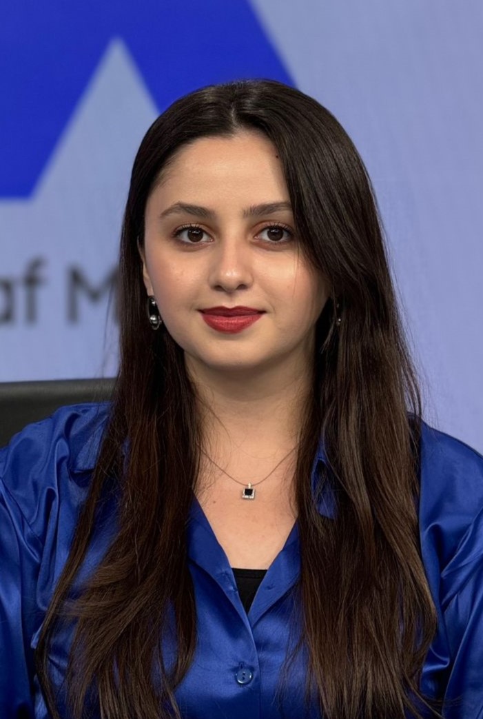 Selenay Rüstəmova